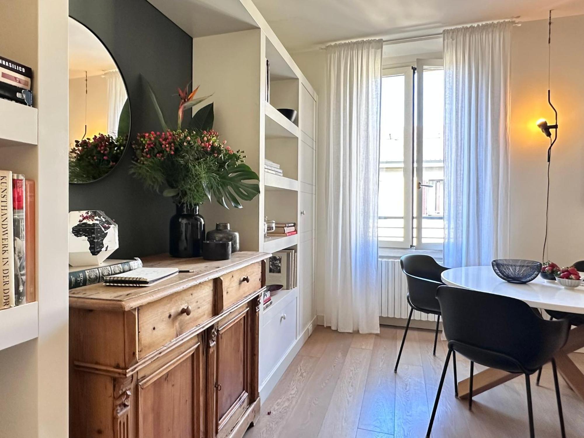 Lily Pads -Elegant Apartment- In The City Center Milano Eksteriør bilde