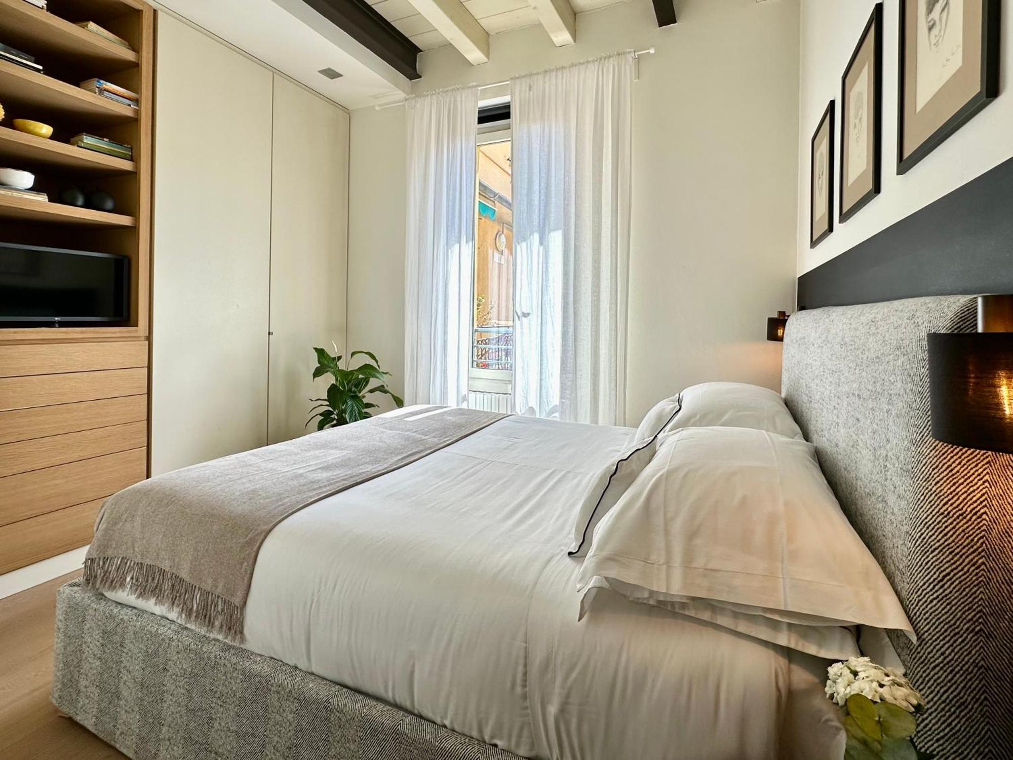 Lily Pads -Elegant Apartment- In The City Center Milano Eksteriør bilde